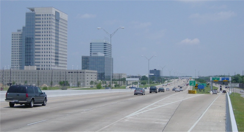 Sam Houston Tollway at freeway level near Westheimer