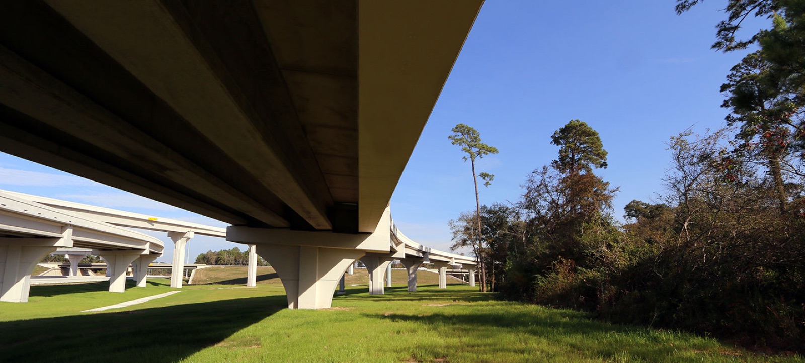 Hardy Toll Road flyover ramp