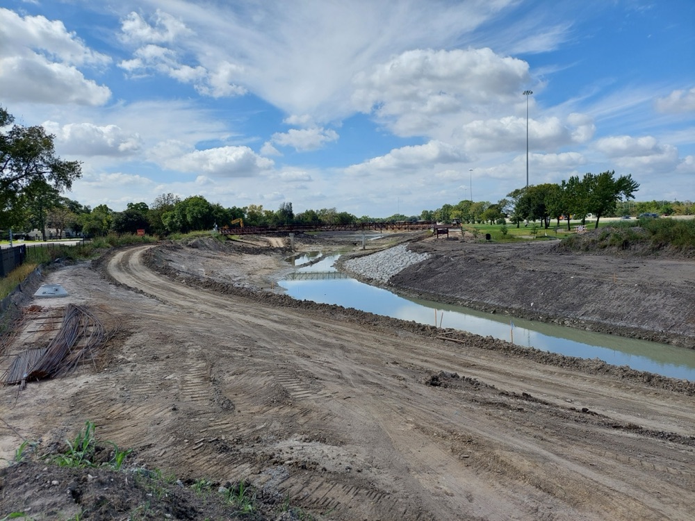 Hunting Bayou channel upstream near Hutcheson Park
