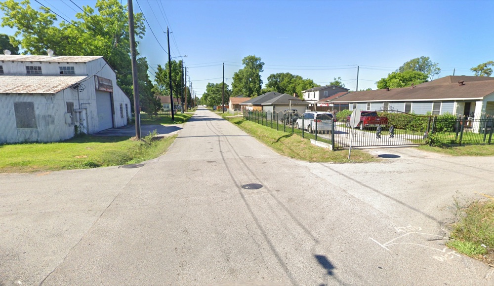 Sanitary sewer improvements at Crown Street
