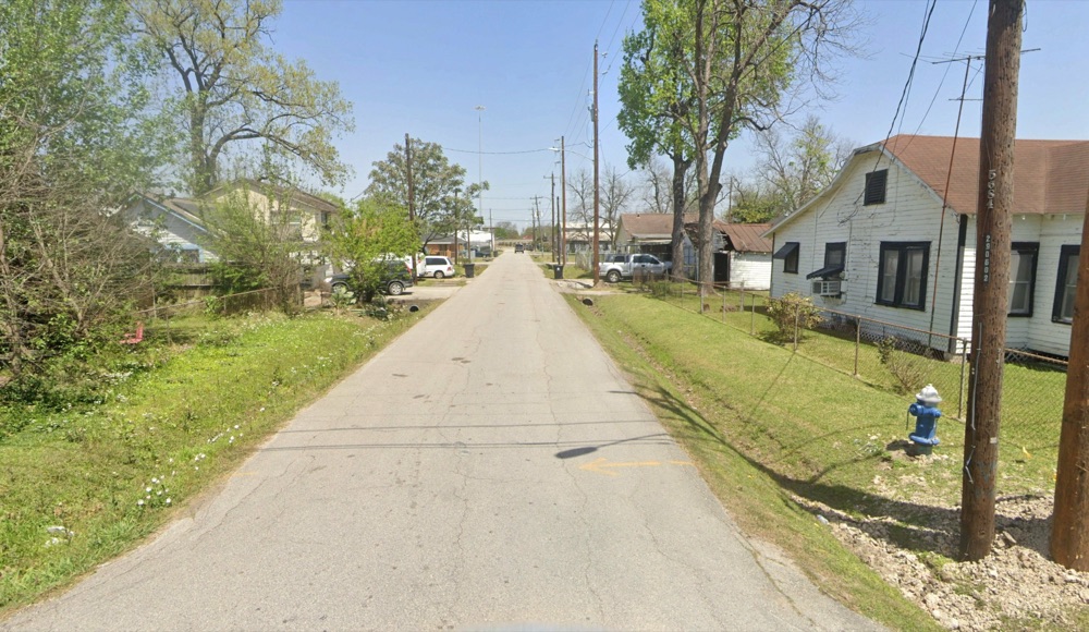 Sanitary sewer improvements along Crown Street