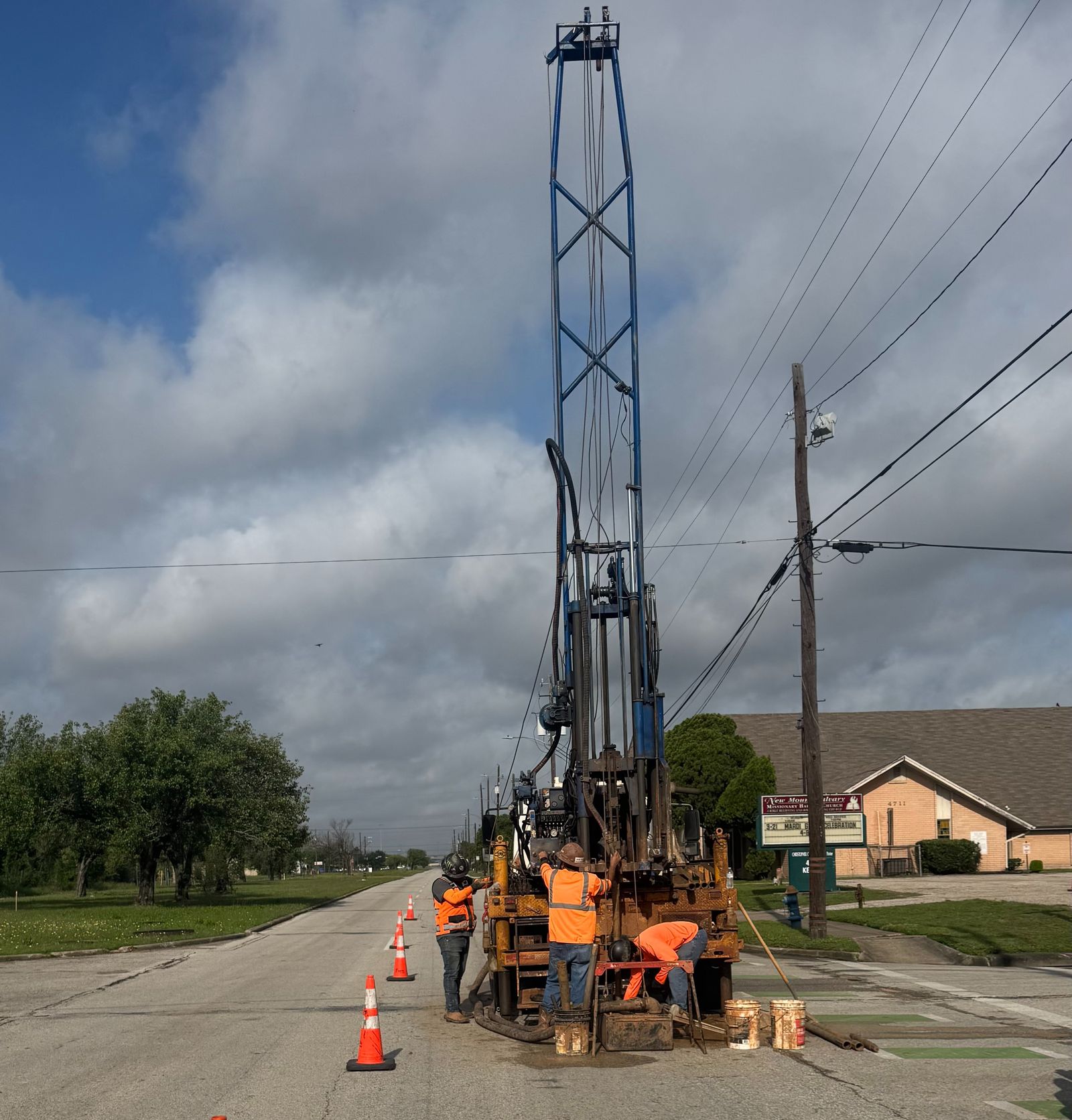 Drill rig on boring B-1 along the Lockwood Drive sanitary sewer corridor