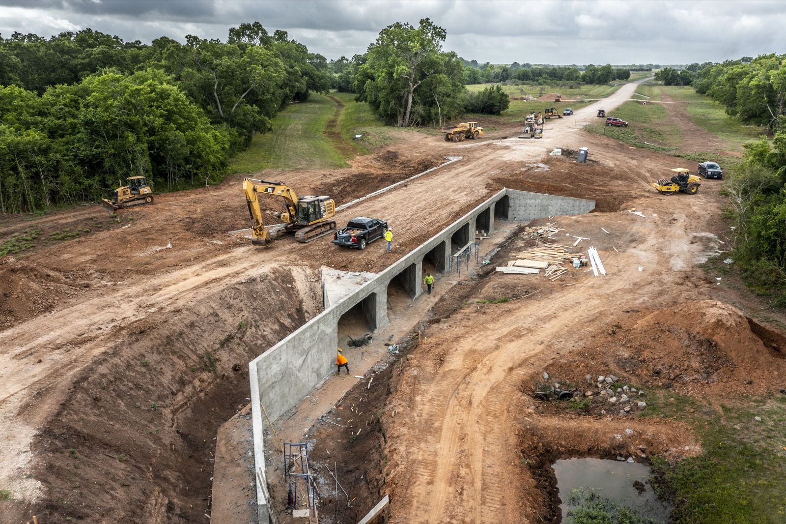 Twinwood Parkway roadway and bridge, aerial